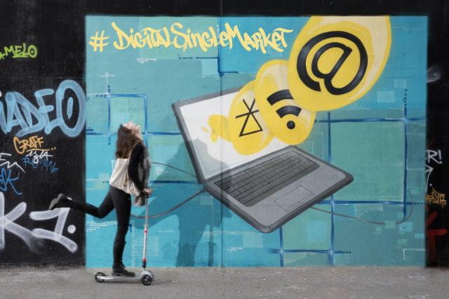 #DigitalSingleMarket: A graffiti illustrating the second priority of the Juncker' Commission: "A connected digital single market"