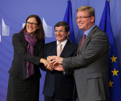 EU-Turkey: ready to sign readmission agreement