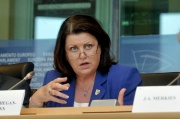 Commissioner Máire Geoghegan-Quinn at the EP Conference on Healthy Ageing - © EU, 2010