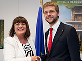 Commissioner meets with Mr Jevgeni Ossinovski, Estonian Minister for Education and Research
