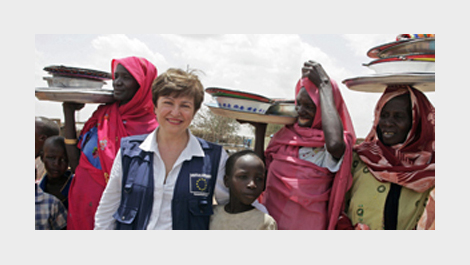 Commissioner Georgieva in Darfur © EU