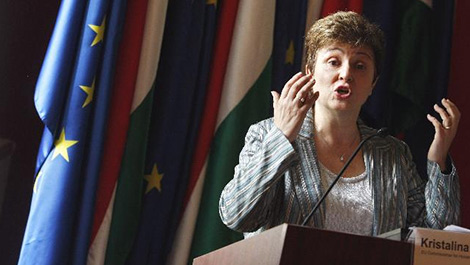La commissaire Georgieva lauréate de l'Open Society Prize 2014 de l'UEC