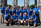 Commissioner Georgieva with ECHO team for the 20km Brussels in front of the Cinquantenaire Arch in Brussels
