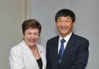 Kristalina Georgieva and Liu Ning, Vice Minister of the Chinese Ministry of Water Resources © EU