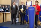 Kristalia Georgieva with José Manuel Barroso and Herman Van Rompuy  © EU