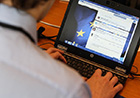 The EU Chat ran for 1 hour where citizens from all over Europe asked the Commissioner on how the programme would work