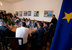The President and Commissioner met with the municipal crisis coordination centre staff who were coordinating the response to the floods. Photos taken Saturday, 21 June. Photo credit: Presidency of Bulgaria.