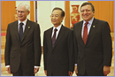 From left to right: Herman Van Rompuy, Wen Jiabao, Chinese Prime Minister and José Manuel Barroso © European Union, 2012