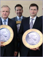 Participation of Olli Rehn, Vice-President of the EC, in the festivities to celebrate the enlargement of the euro area to include Latvia © European Union Participation of Olli Rehn, Vice-President of the EC, in the festivities to celebrate the enlargement of the euro area to include Latvia © European Union