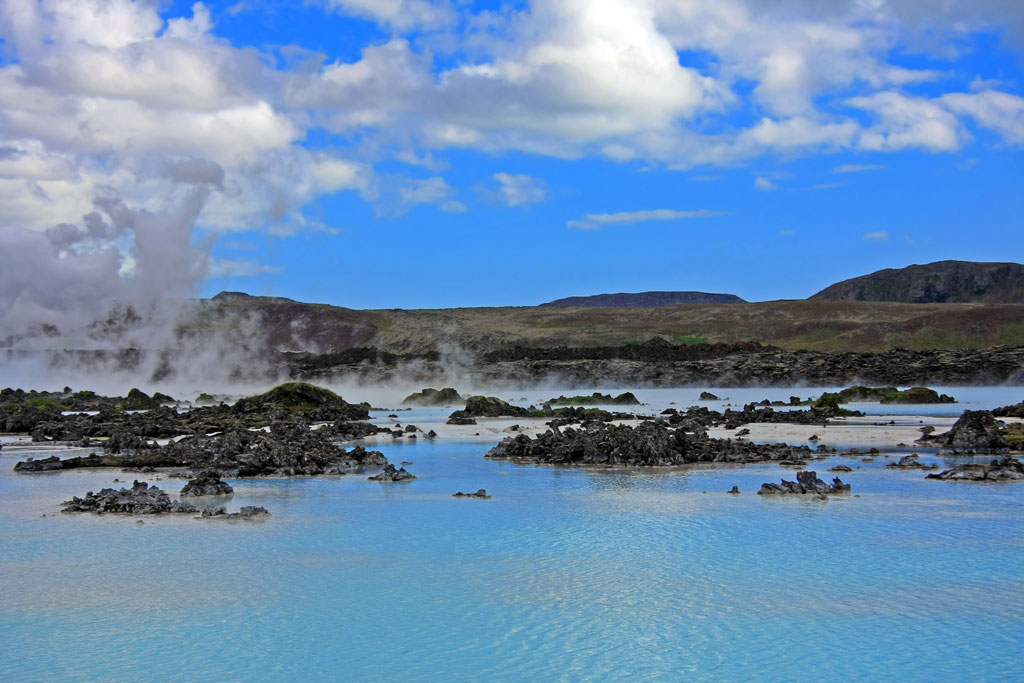Iceland © Shutterstock