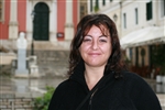 Georgia Chrisikopoulou, 36 sena, sabet xogħol bħala ġardinara wara perjodu ta’ riabilitazzjoni f’Korfu, il-Greċja.