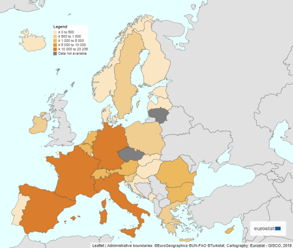 Map showing first time asylum applications in the EU Member States and surrounding countries in May 2023. Each country is colour-coded based on the number of first time applicants.