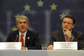 EU-topmøde: Portugals premierminister, José Sócrates (til venstre), og EU-Kommissionens formand, José Manuel Barroso