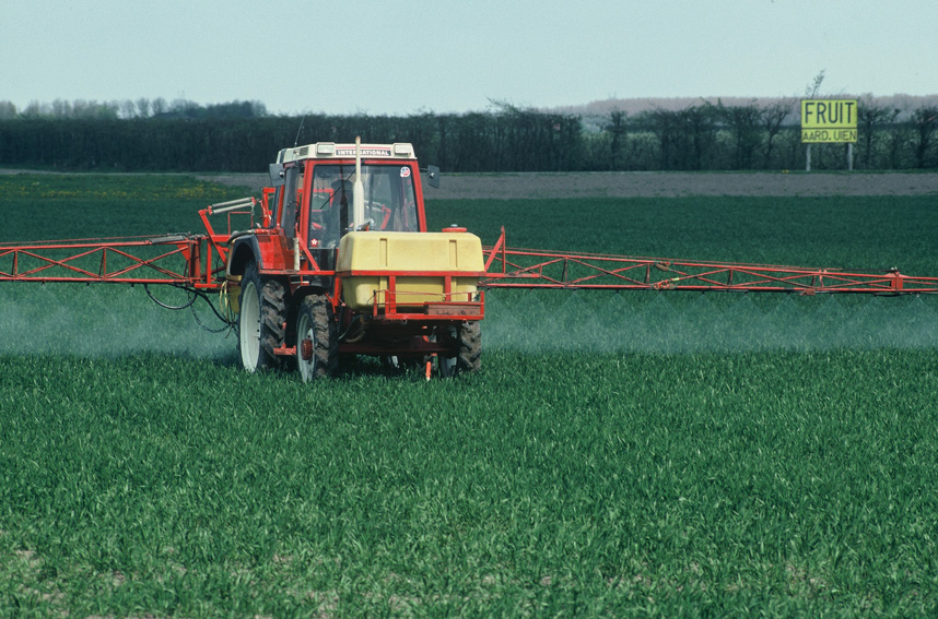 Calano le vendite di pesticidi in Italia