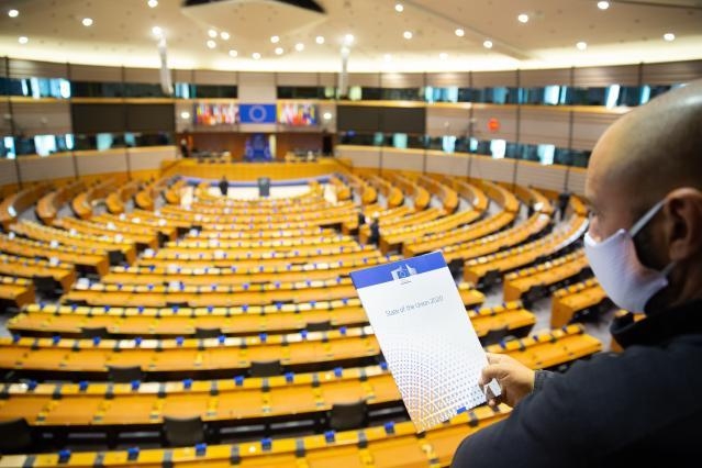 Riprenderanno domani i lavori dell’Europarlamento