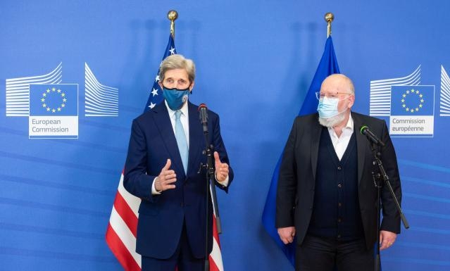 John Kerry ,  Frans Timmermans