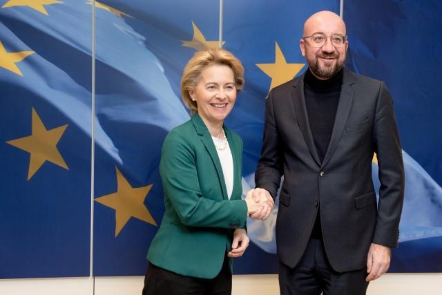 Ursula von der Leyen e Charles Michel si congratulano con i cittadini turchi