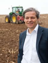 Dacian Cioloş, Commissaire Européen en chatge de l' Agriculture et le Dévelopement rural