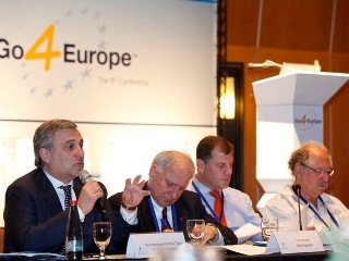 30/10/11 - Vice-President Tajani speaks at the Opening Session of Go4Europe Conference