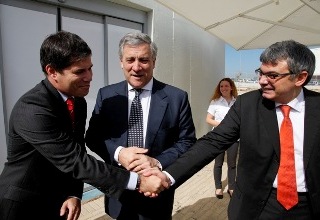 30/10/11 - Vice-President Tajani, Head of Cabinet Antonio Preto and Mr. Agassi (on the left)