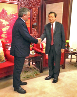 18/07/13 - 17/07/2013 – Antonio Tajani meets the Vice-Prime Minister Ma Kai during his Mission for Growth in China