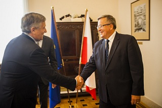 16/09/13 - Tajani meets the Polish President Komorowski in Katowice  © EUROPEAN COMMISSION