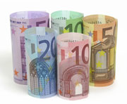 Euro banknotes © Elena Aliaga