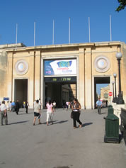 Countdown clock at the city gate, La Valletta