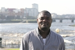 Serge Mbami (38) az írországi Limerickből állandó munkahelyhez jutott, miután az ellátási lánc logisztikájáról szóló gyakornoki képzésen vett részt.