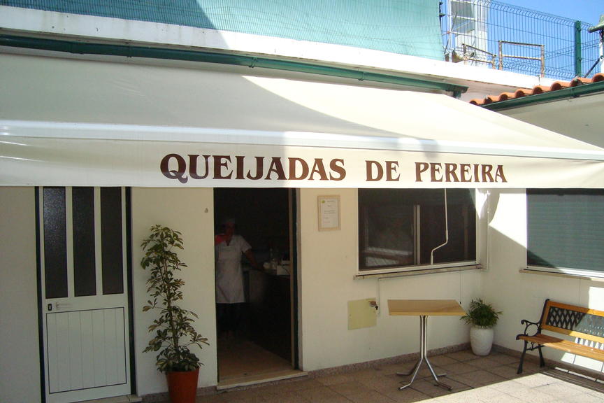 MªLurdes_DocesPereira.JPG