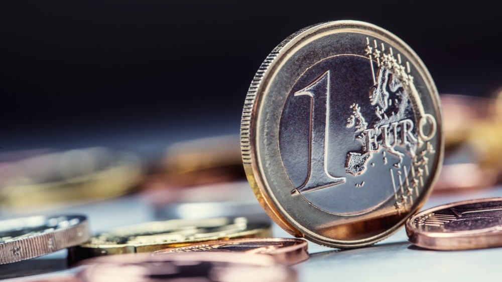 A 1 euro coin
