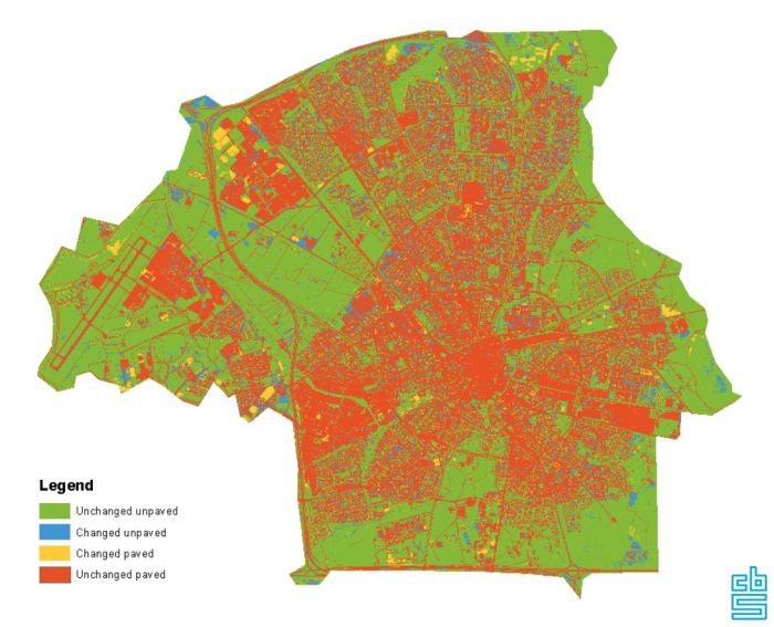 An aerial map of Eindhoven showing changes between 2013 and 2016 in paved and unpaved surface areas.
