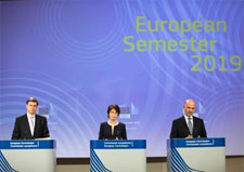 Valdis Dombrovskis, Marianne Thyssen, Pierre Moscovici, Press conference on the European Semester Package, © European Union, 2018