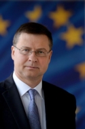 Euroopan komission johtava varapuheenjohtaja Valdis Dombrovskis