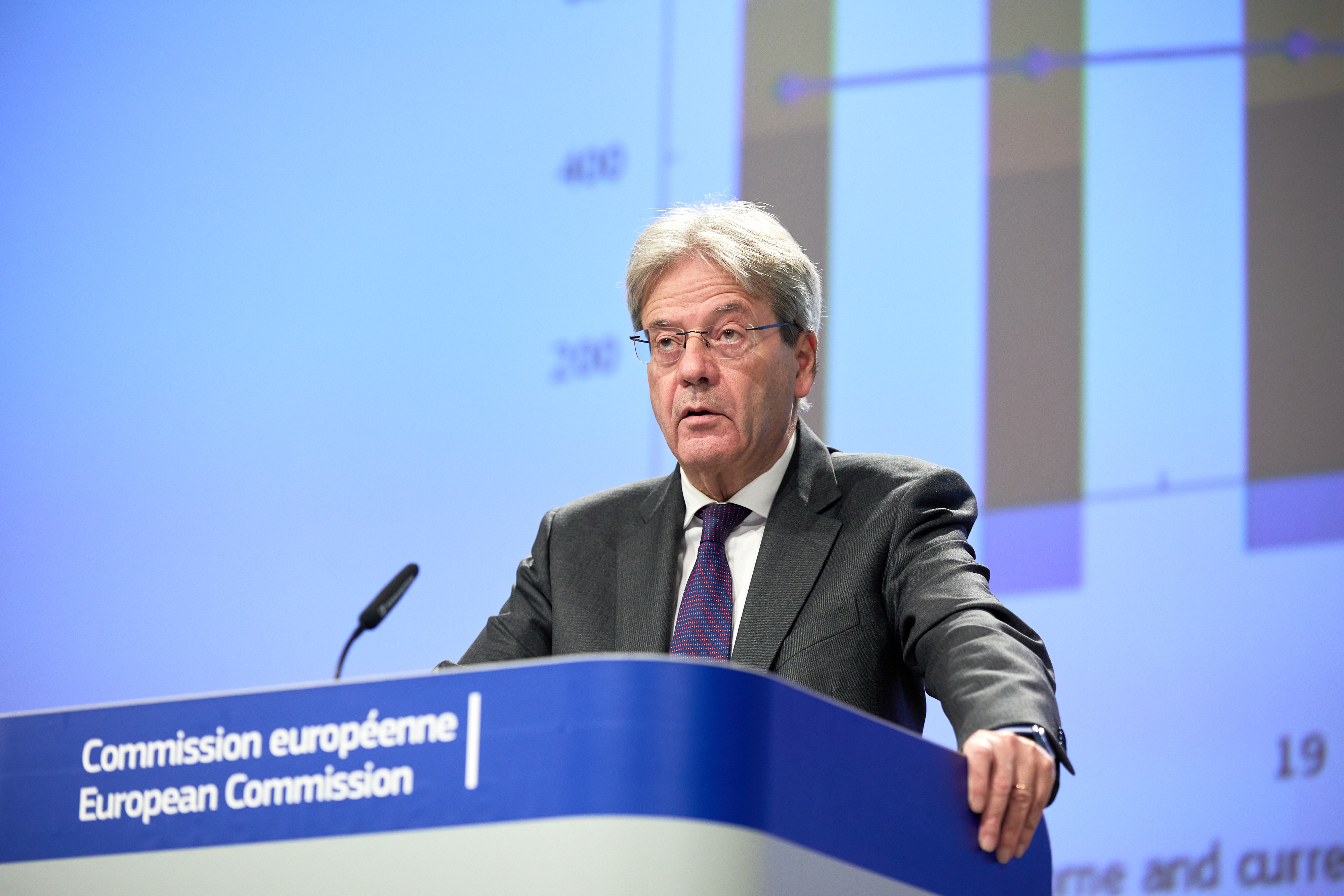 Paolo Gentiloni, European Commissioner for Economy, holds a press conference on the Autumn Economic Forecast. ©European Union