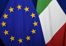 The national flag of Italy next to the European flag © European Union
