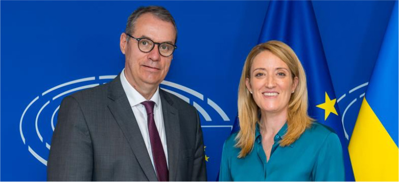 The Director-General of OLAF, Ville Itälä and President Roberta Metsola
