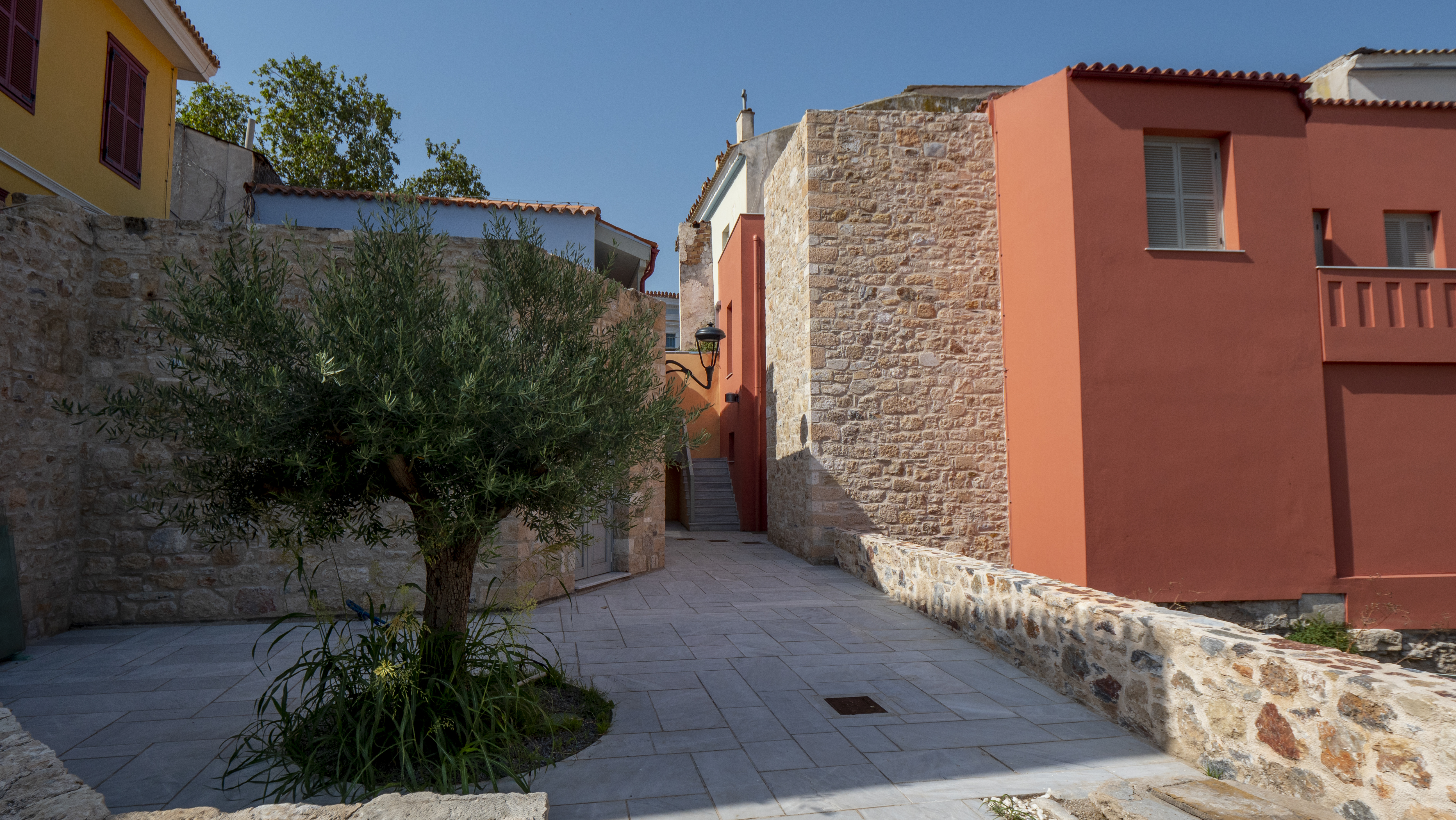 Interior courtyard at the new premises of the Museum of Modern Greek Culture ©Museum of Modern Greek Culture – Hellenic Ministry of Culture and Sports