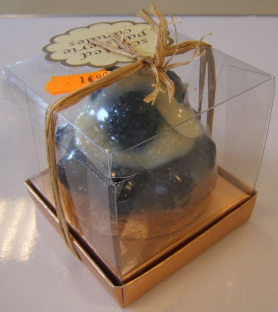 Photo of recalled product: Patisserie-shaped candle