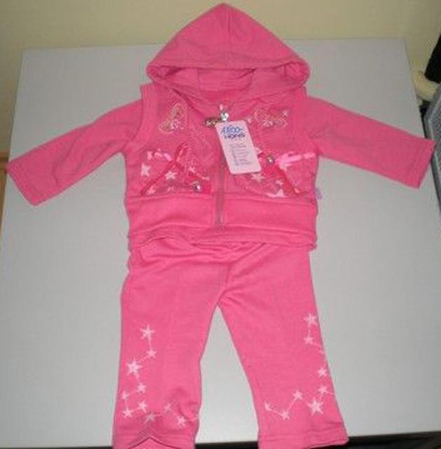 Photo of recalled product: Children’s outfit (trousers, sweatshirt and waistcoat)