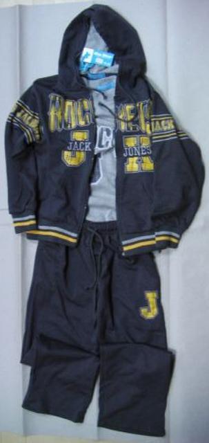 Photo of recalled product: Children’s outfit