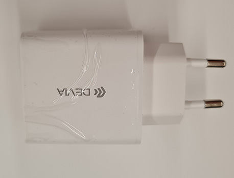 Photo of recalled product: USB lādētājs 