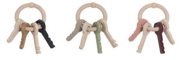Wooden rattle toy