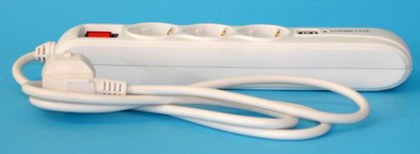 Mains extension lead