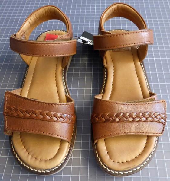 Photo of recalled product: Children's sandals