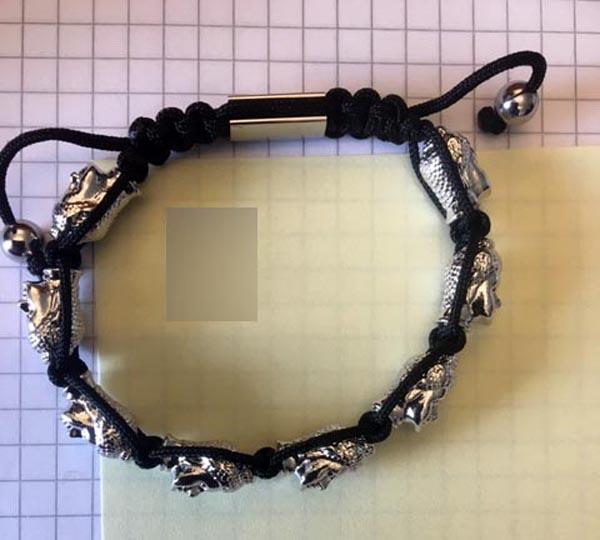 Photo of recalled product: Textilarmband