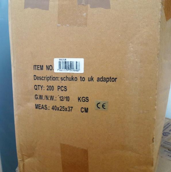 Travel plug adaptor