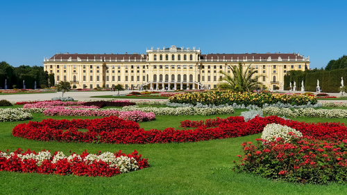 Schonbrunn palace, Vienna